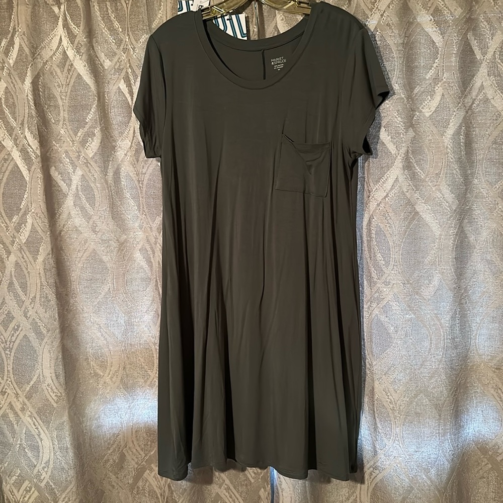 Stitchfix market and spruce T-shirt dress